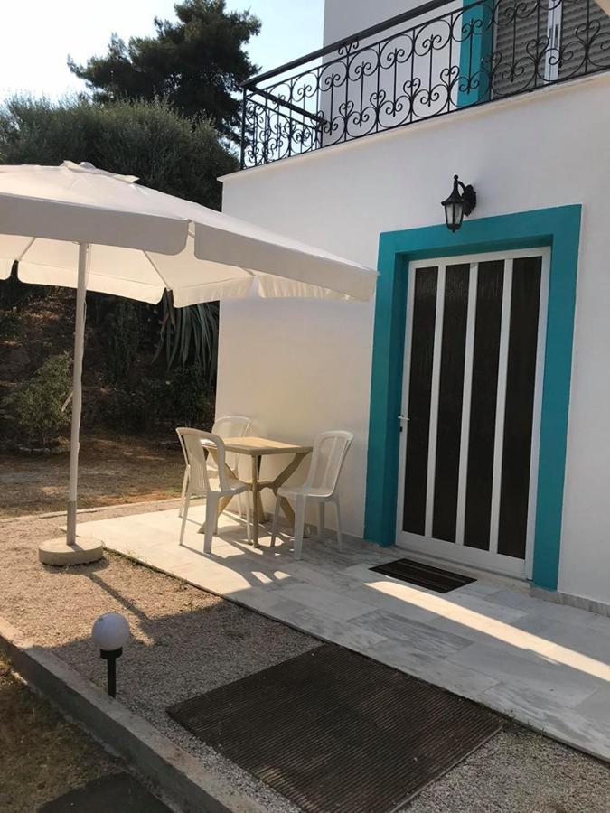 חראני Kessaris Apartments מראה חיצוני תמונה