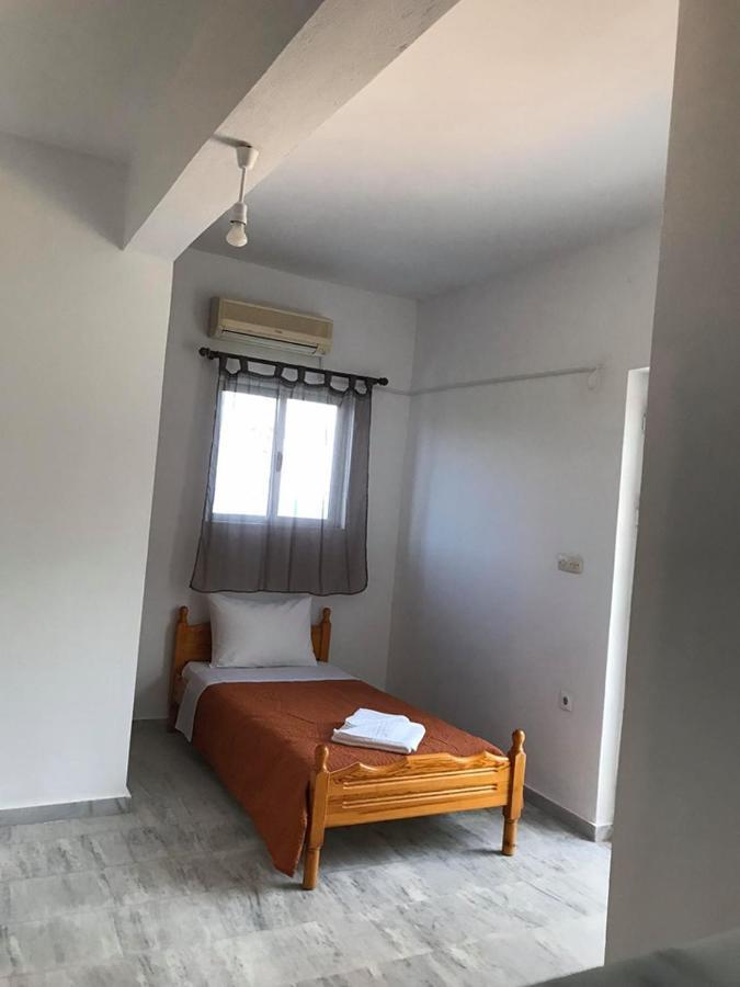 חראני Kessaris Apartments מראה חיצוני תמונה